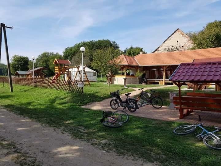 Nomad Jurta Zalakaros Mellett Hotel Zalamerenye Exterior foto