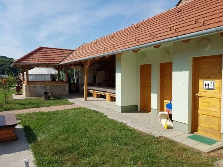 Nomad Jurta Zalakaros Mellett Hotel Zalamerenye Exterior foto